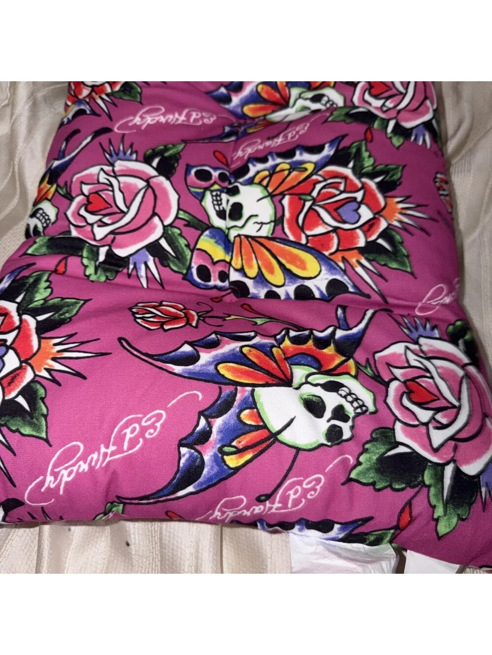 Ed Hardy Crate Pet Mat Pink Skull Wings Roses Embossed 25”x 16” New